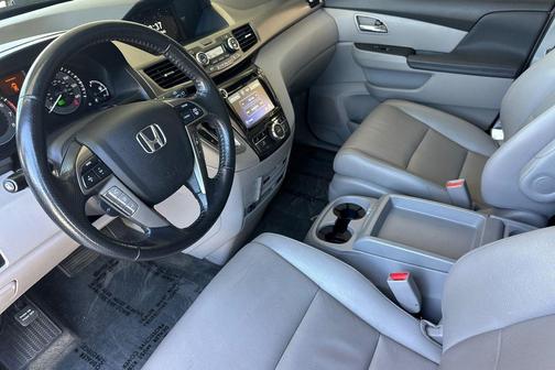 Obsidian Blue Pearl 2016 Honda Odyssey Touring