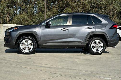 2020 Toyota RAV4 Hybrid LE