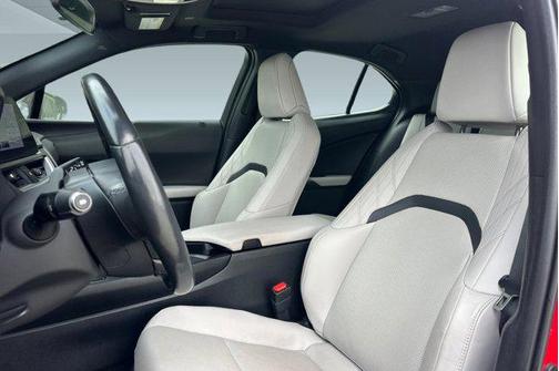 2023 Lexus UX 250h F Sport
