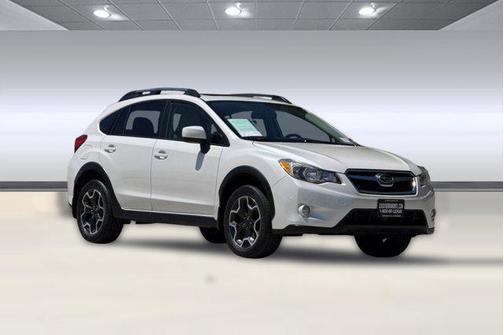 Satin White Pearl 2014 Subaru XV Crosstrek 2.0i Limited