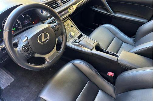 2015 Lexus CT 200h Hybrid