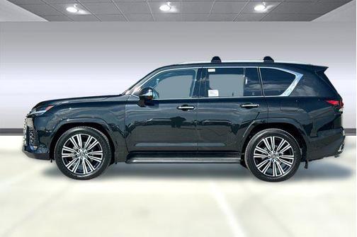 2025 Lexus LX 700h Luxury