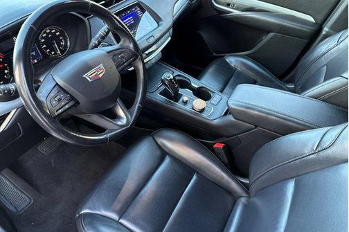 2019 Cadillac XT4 Premium Luxury