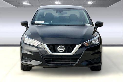 2022 Nissan Versa 1.6 SV