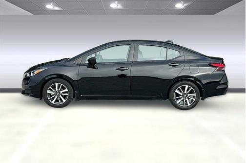 2022 Nissan Versa 1.6 SV