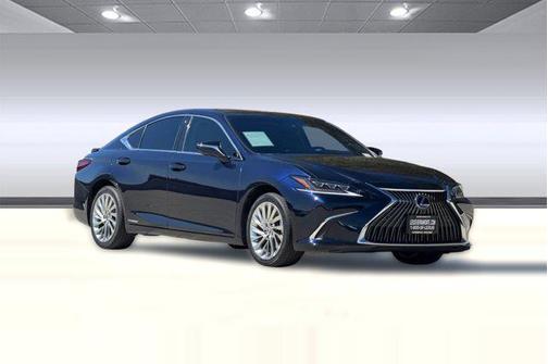 2021 Lexus ES 300h Luxury