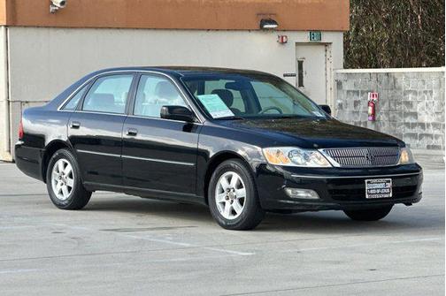 2001 Toyota Avalon XLS