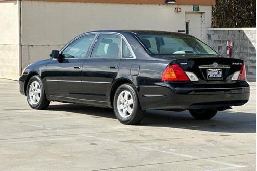 2001 Toyota Avalon XLS