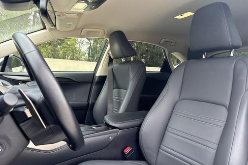 Eminent White Pearl 2020 Lexus NX 300 Base