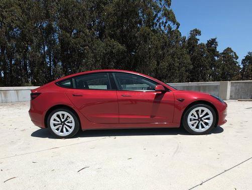 2023 Tesla Model 3 Standard Range