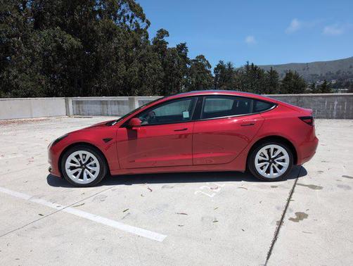 2023 Tesla Model 3 Standard Range