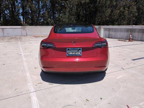 2023 Tesla Model 3 Standard Range