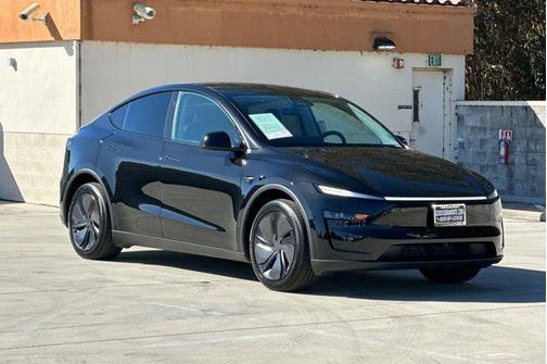 2026 Tesla Model Y Long Range Dual Motor All-Wheel Drive