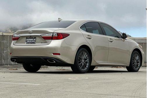 2018 Lexus ES 350 Base