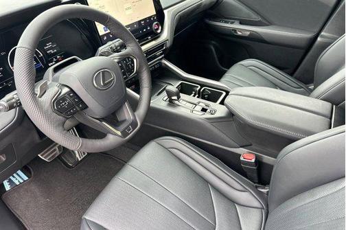 2026 Lexus TX 500h F SPORT Premium