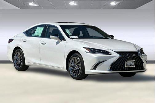 2025 Lexus ES 300h Luxury