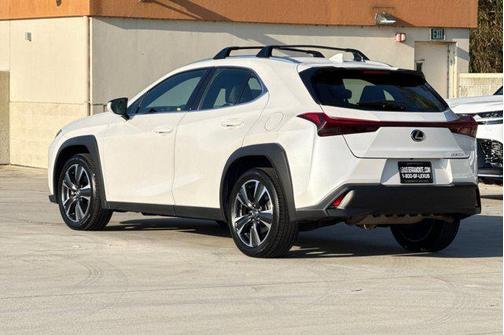 2025 Lexus UX 300h Base