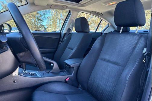 2010 Mazda Mazda3 i Touring