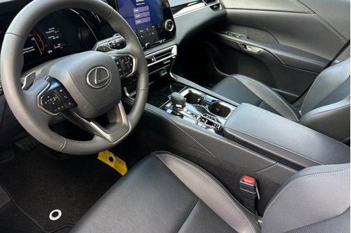2025 Lexus RX 350 Base