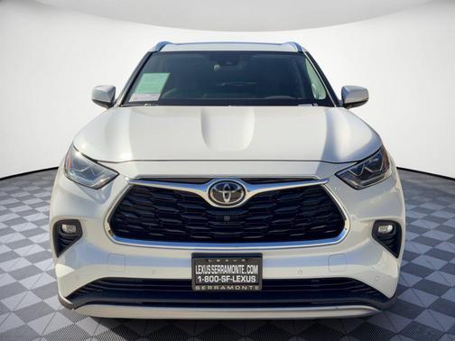 Blizzard Pearl 2021 Toyota Highlander Platinum