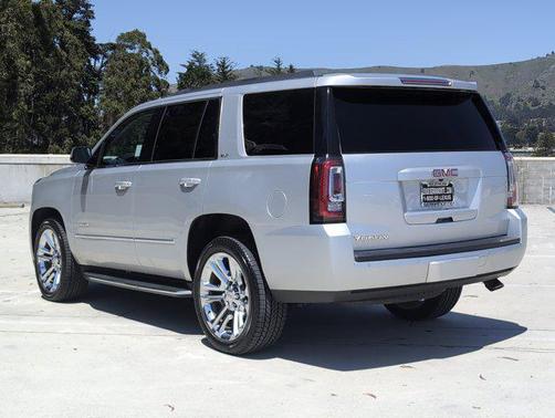 2017 GMC Yukon SLT