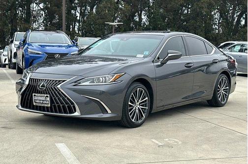 2022 Lexus ES 350 Base