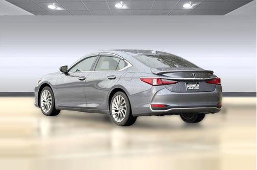 2019 Lexus ES 300h Base
