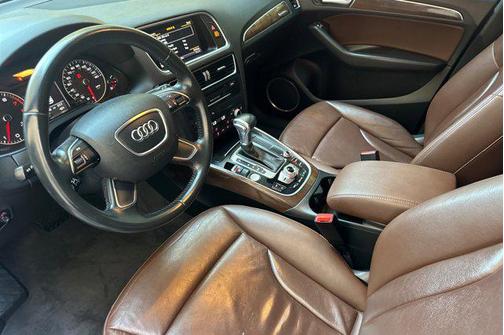 2016 Audi Q5 2.0T Premium Plus