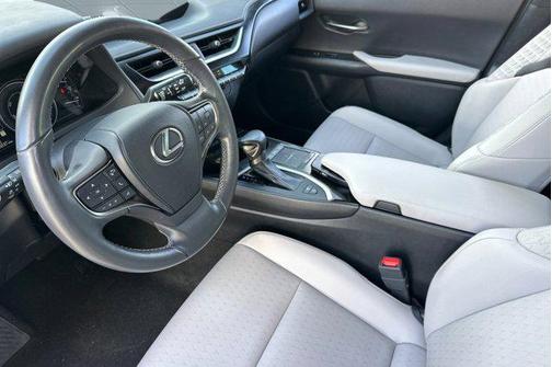 2019 Lexus UX 250h Base