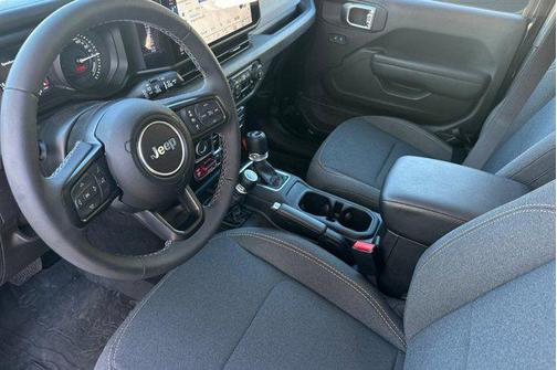 2025 Jeep Wrangler 4xe Willys