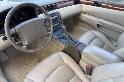 White 1993 Lexus SC 400 Base