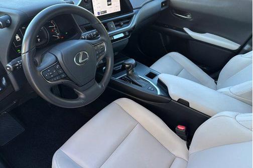 2023 Lexus UX 250h Base