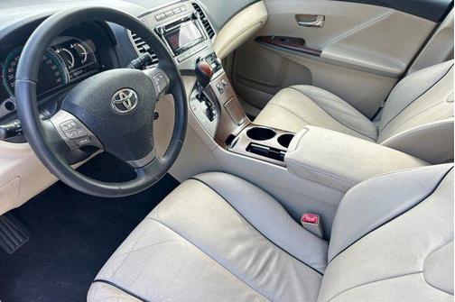 2010 Toyota Venza Base
