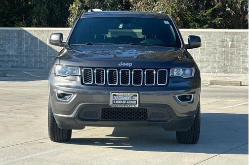 2018 Jeep Grand Cherokee Laredo E