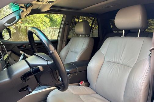 Titanium Metallic 2009 Toyota 4Runner Limited