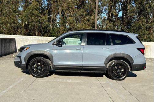 2022 Honda Pilot AWD TrailSport
