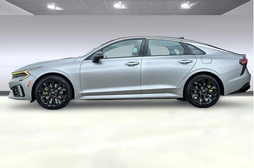 2025 Kia K5 GT