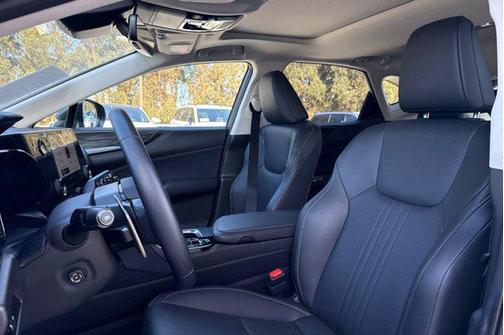 2025 Lexus NX 350h Premium