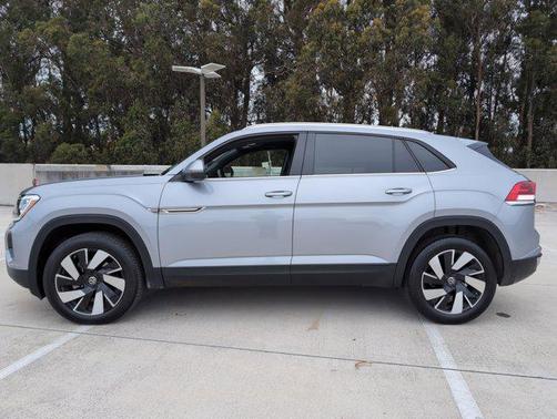 2024 Volkswagen Atlas Cross Sport 2.0T SE w/Technology 4MOTION