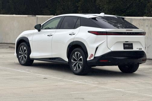 Eminent White Pearl 2023 Lexus RZ 450e Premium