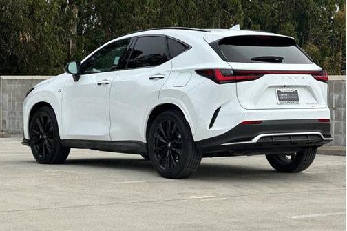2025 Lexus NX 450h+ F SPORT Handling