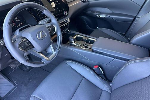 Iridium 2026 Lexus RX 350 Premium