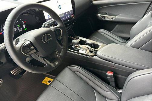 2026 Lexus NX 450h+ F SPORT Handling