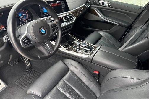 Alpine White 2023 BMW X5 xDrive40i