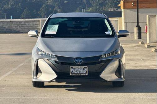 2021 Toyota Prius Prime LE