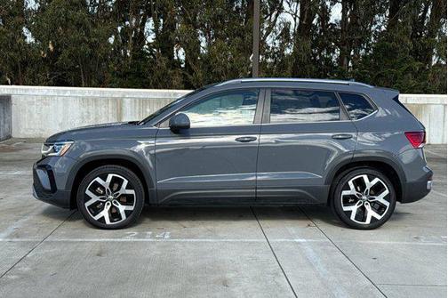 2022 Volkswagen Taos 1.5T SEL