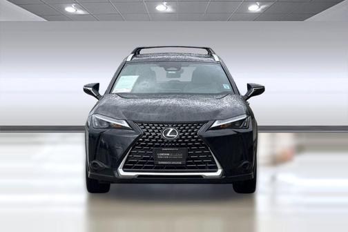 Caviar 2025 Lexus UX 300h Base