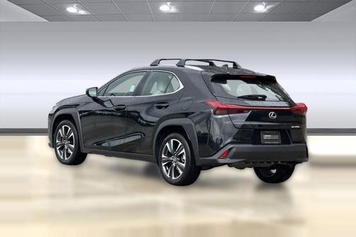 Caviar 2025 Lexus UX 300h Base
