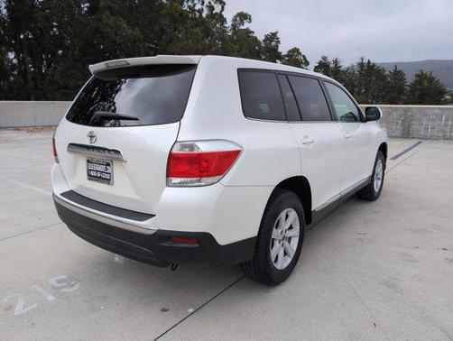 2013 Toyota Highlander SE