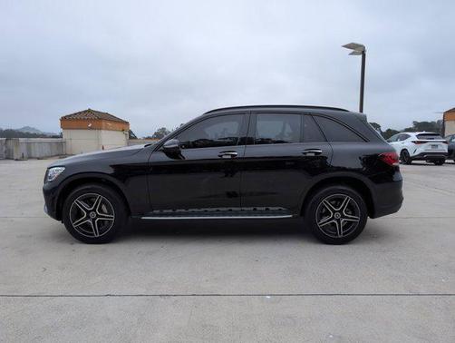 2022 Mercedes-Benz GLC 300 4MATIC